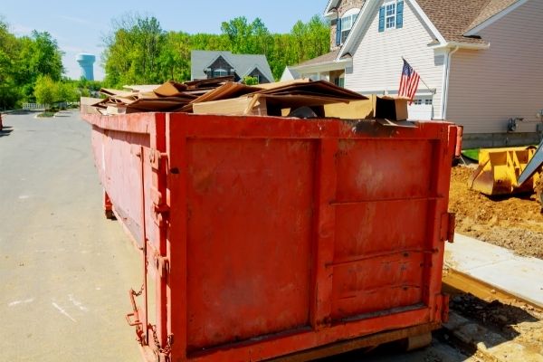 Tips for Properly Loading a Dumpster - Troupewaste & Recycling