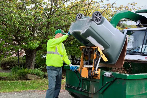 Professional Waste Contractors - Troupe Waste and Recycling Abington, MA